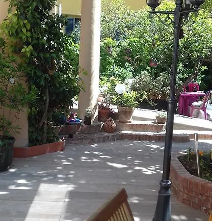 La Clemente Homestay szállás